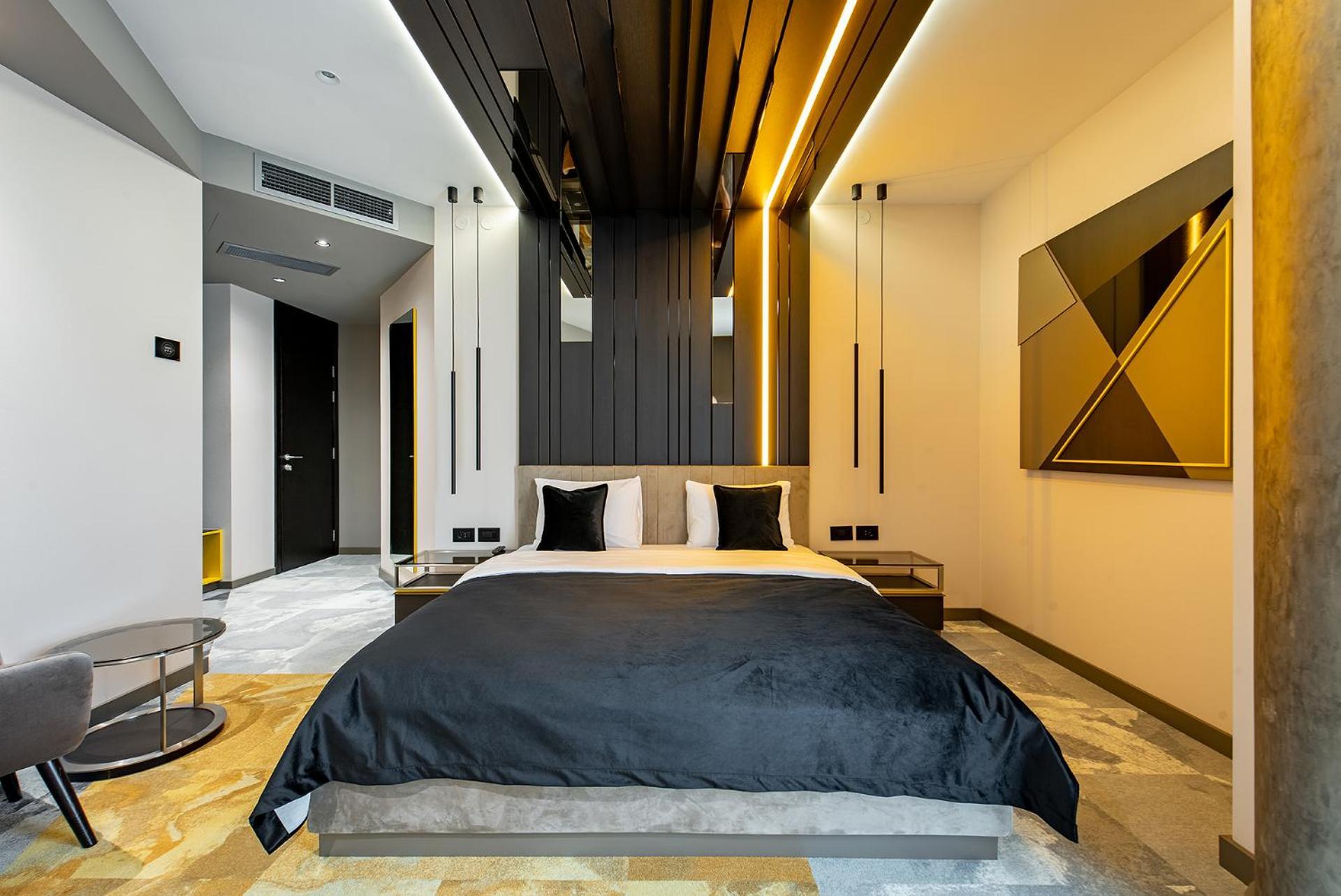 Hotel Zeneva Lux Kragujevac Luaran gambar