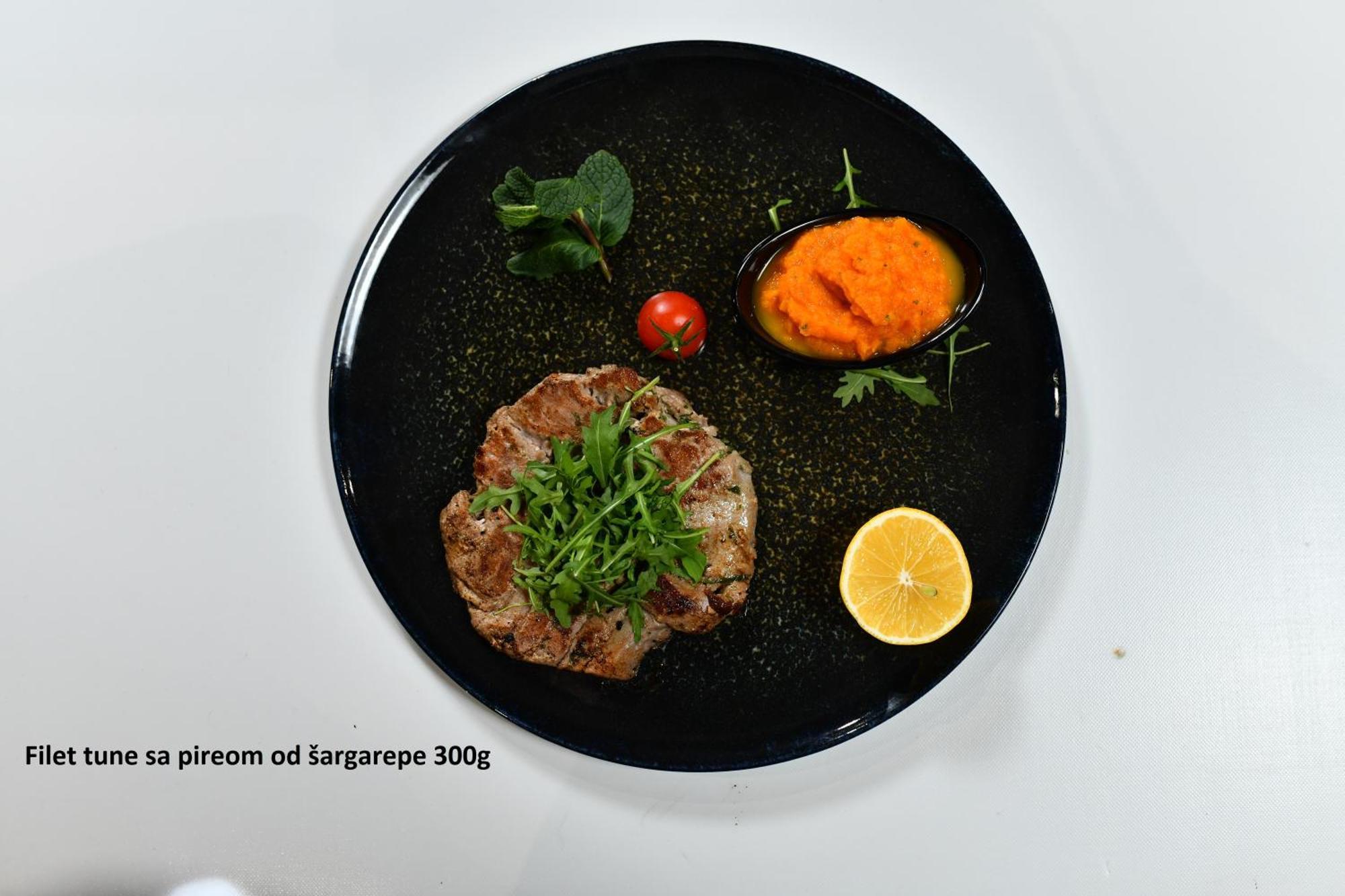 Hotel Zeneva Lux Kragujevac Luaran gambar